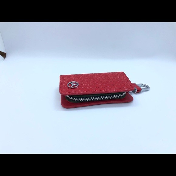 Keyholder - Picture 3 of 4